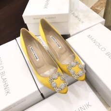 Manolo Blahnik flat shoes